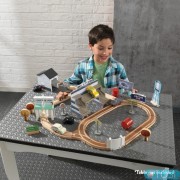 Трек KidKraft Thomasville от Disney® Pixar Cars 3
